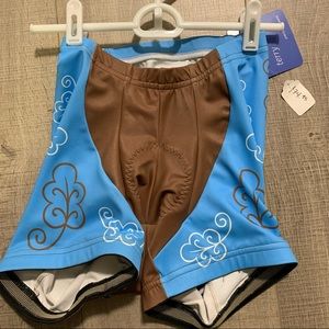 Cycling shorts